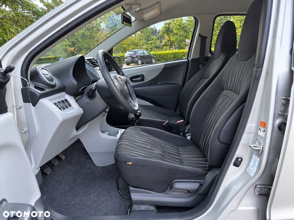 Nissan Pixo 1.0 Visia - 9