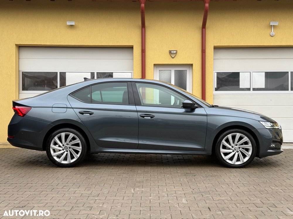 Skoda Octavia 2.0 TDI DSG Style - 35