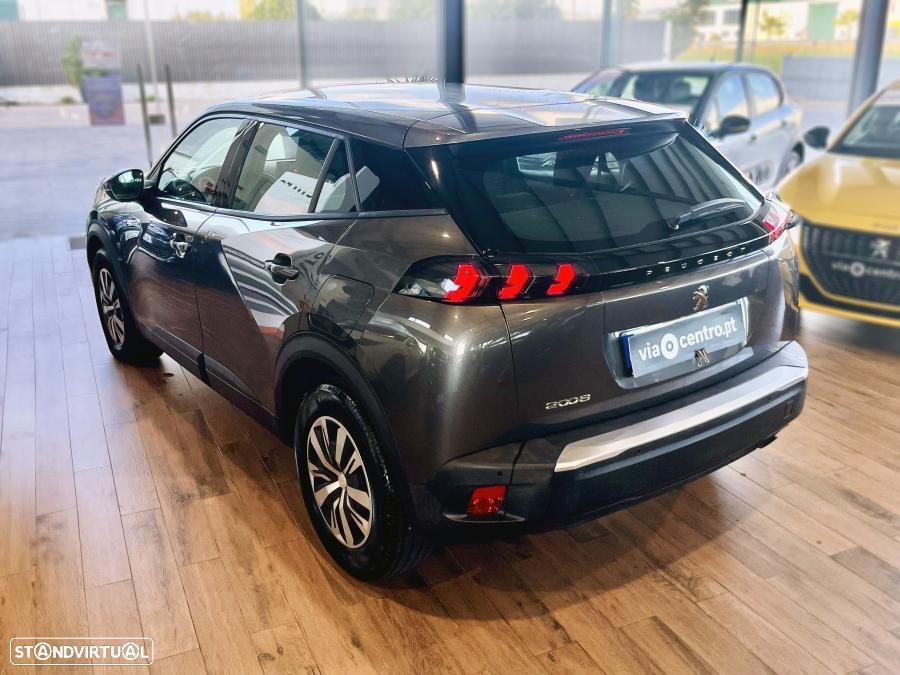 Peugeot 2008 1.2 PureTech Active Pack - 4