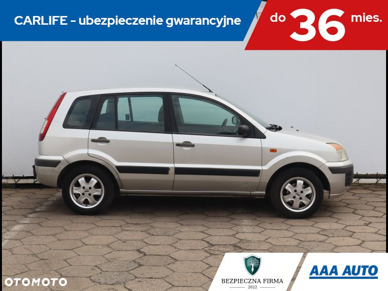 Ford Fusion - 7