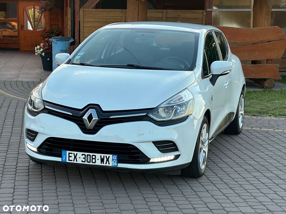 Renault Clio 1.0 TCe R.S Line - 18