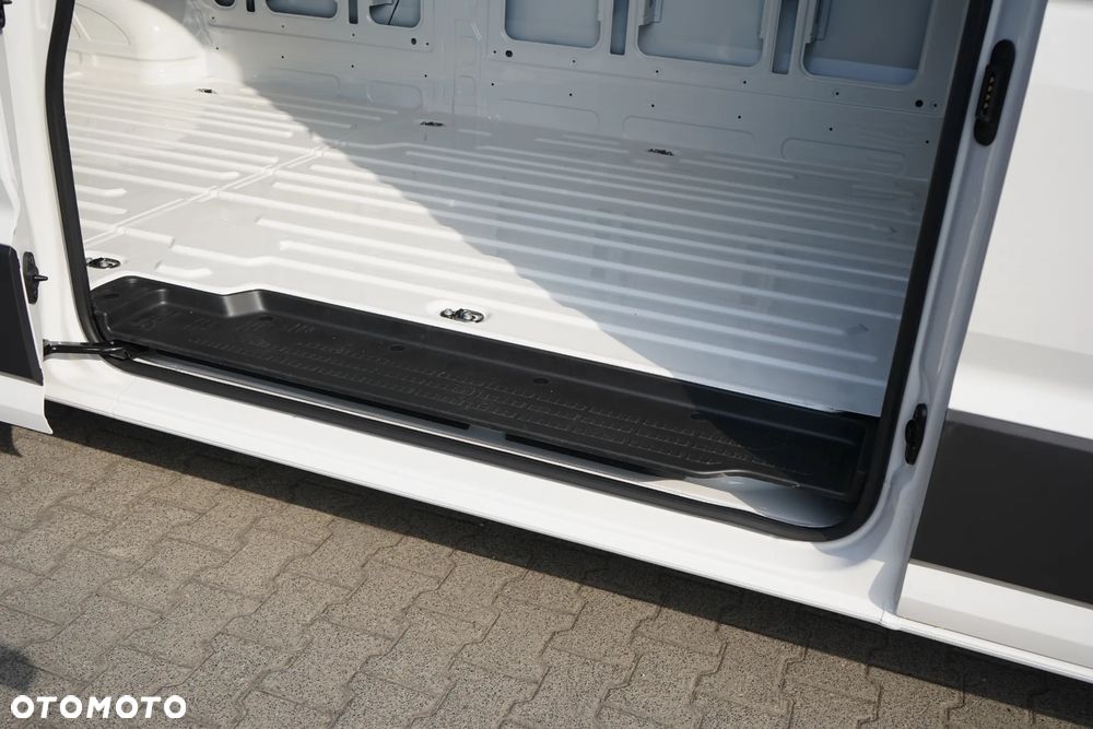 Volkswagen Crafter 35 - 10