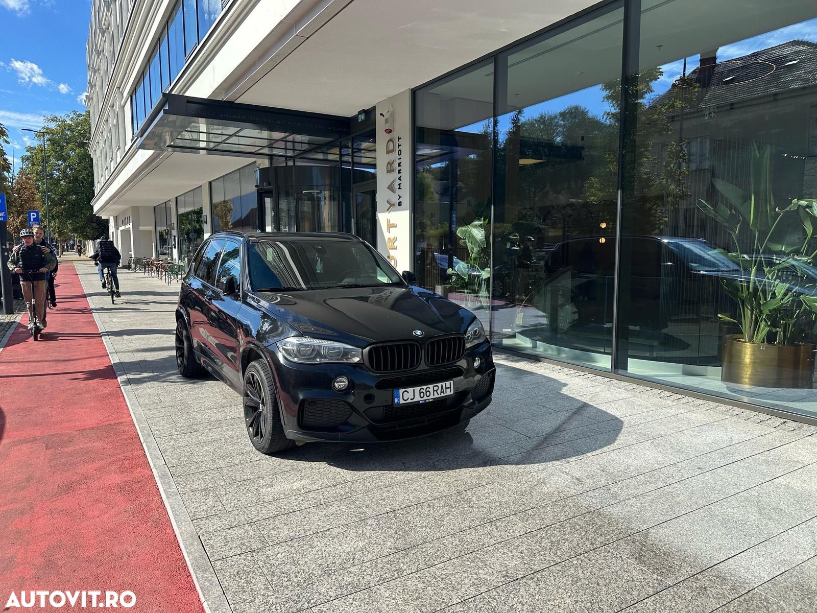BMW X5 xDrive30d Sport-Aut. - 1