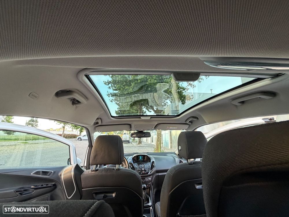 Ford B-Max 1.0 EcoBoost Titanium - 28