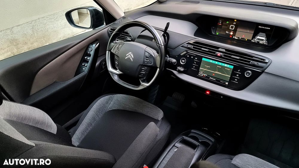 Citroën C4 Grand Space Tourer ver-bluehdi-130-stop-start-eat8-plus - 3