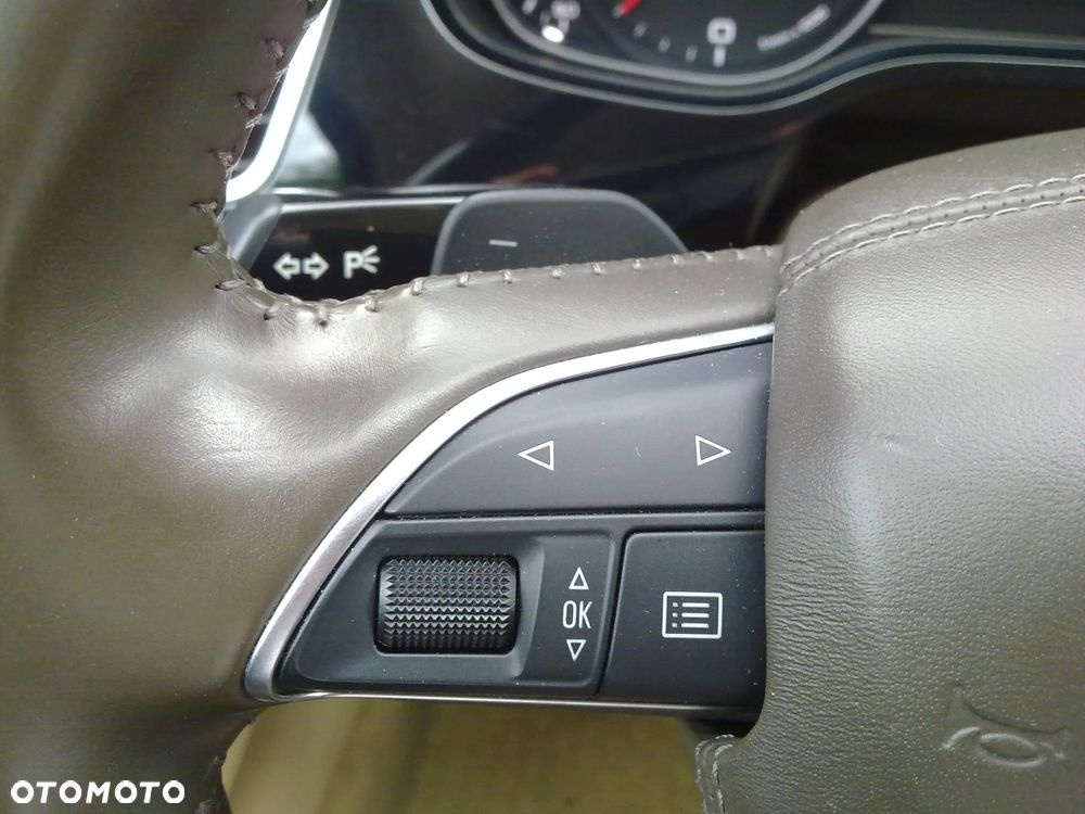 Audi A8 3.0 TDI ultra DPF quattro tiptronic - 30