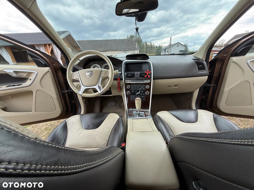 Volvo XC 60 ver-2-4d-awd - 14