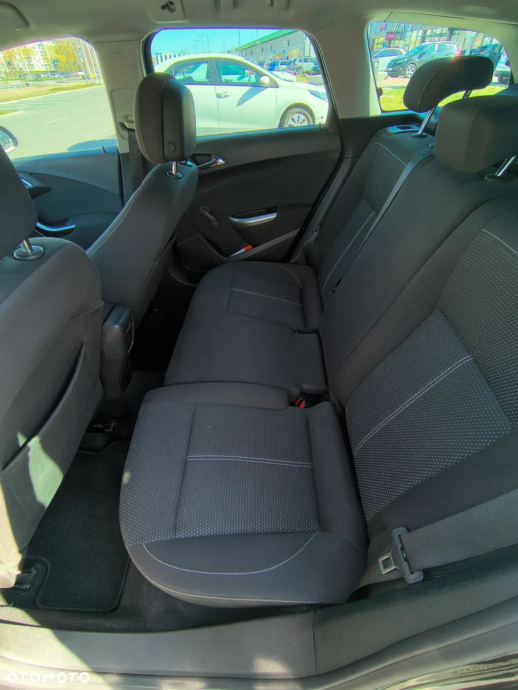 Opel Astra 1.4 T Cosmo - 9