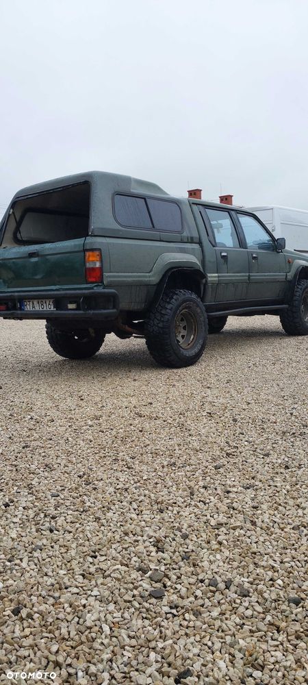 Mitsubishi L200 1995 photo 4