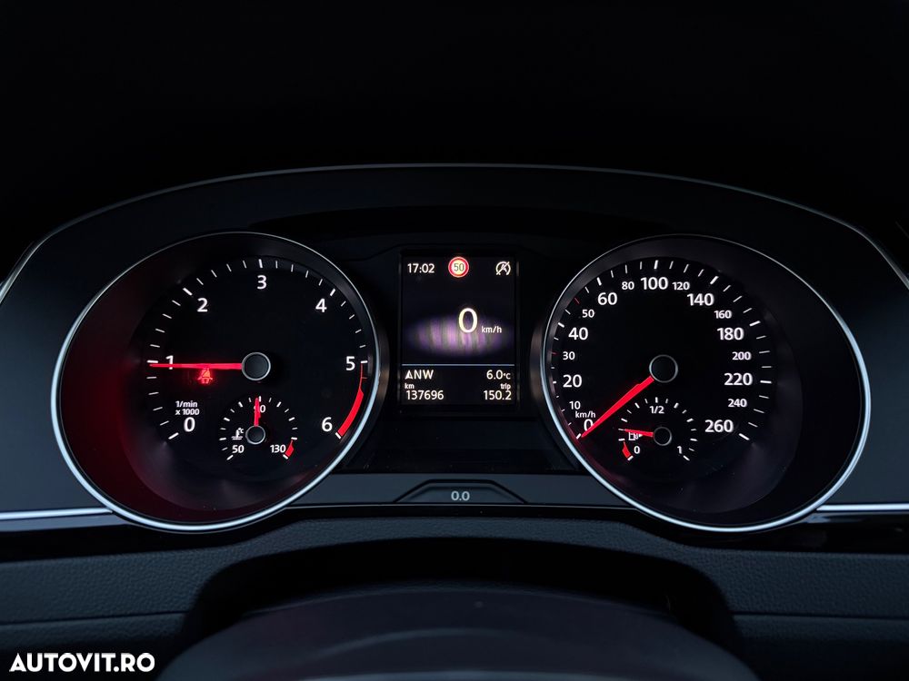 Volkswagen Passat 2.0 TDI (BlueMotion Technology) Comfortline - 9