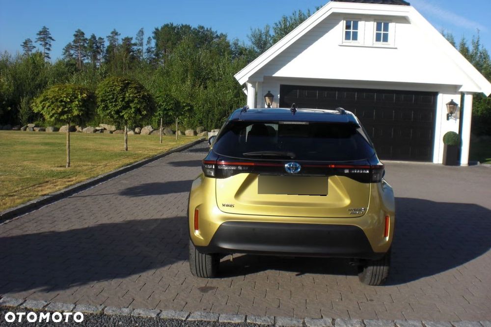 Toyota Yaris Cross 1.5 VVT-i Team Deutschland - 11