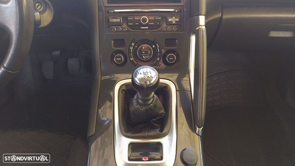 Peugeot 3008 1.6 HDi SE Style - 18