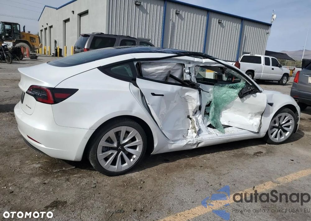 Tesla Model 3 Langstreckenbatterie Allradantrieb Dual Motor - 3