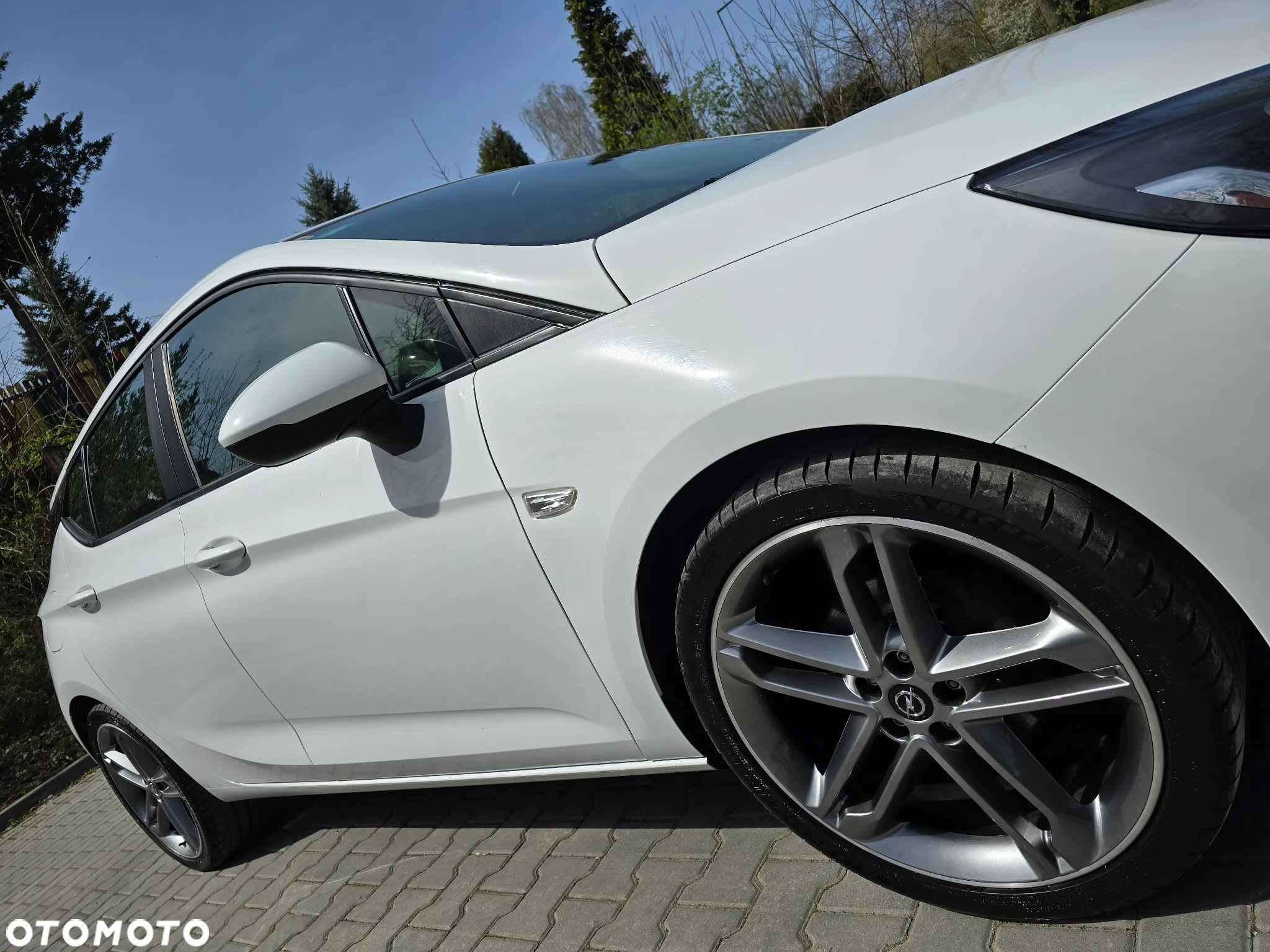 Opel Astra 1.2 Turbo - 25