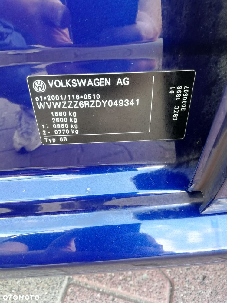 Volkswagen Polo 1.2 TSI MATCH - 36