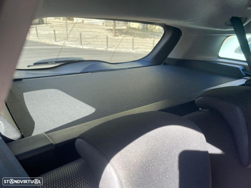 Renault Clio - 10
