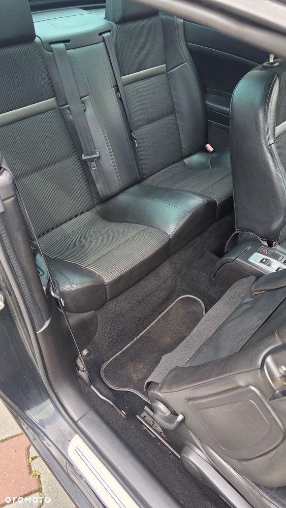 Peugeot 307 HDi 135 Sportline - 23
