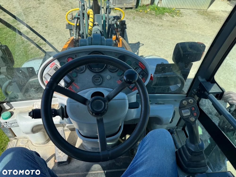 Kramer ALLRAD 680 - 24