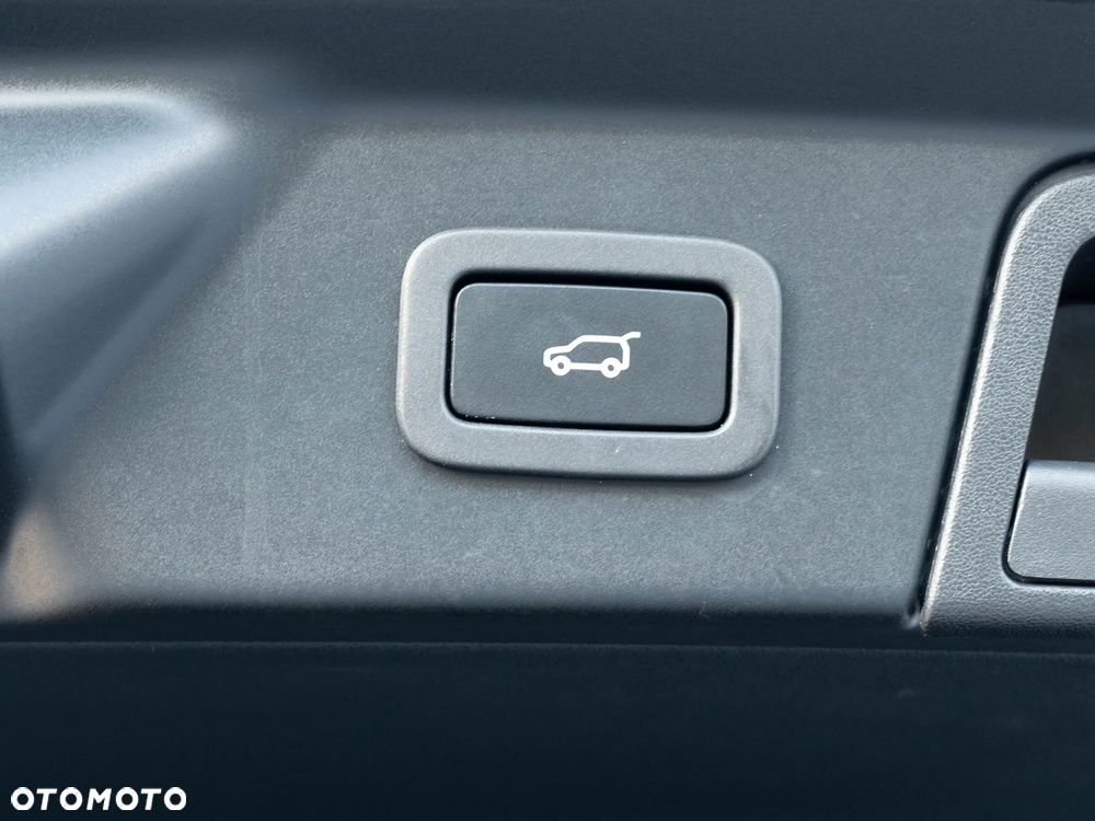 Land Rover Range Rover Velar 2.0d R-Dynamic HSE - 15