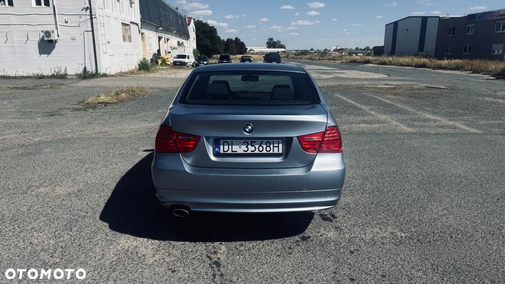 BMW Seria 3 - 15