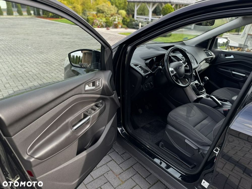 Ford Kuga 2.0 TDCi Individual FWD - 19