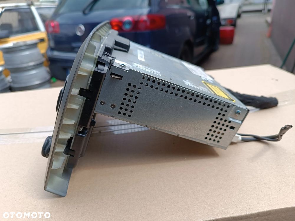 Fiat Croma 2 II fl Lift (08-11) 735504287 radio fabryczne nawigacja panel ekran wyświetlacz cd navi sd - 6