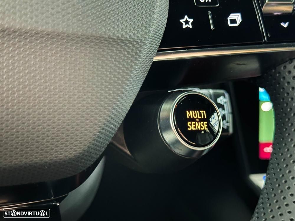 Renault Mégane E-Tech - 41