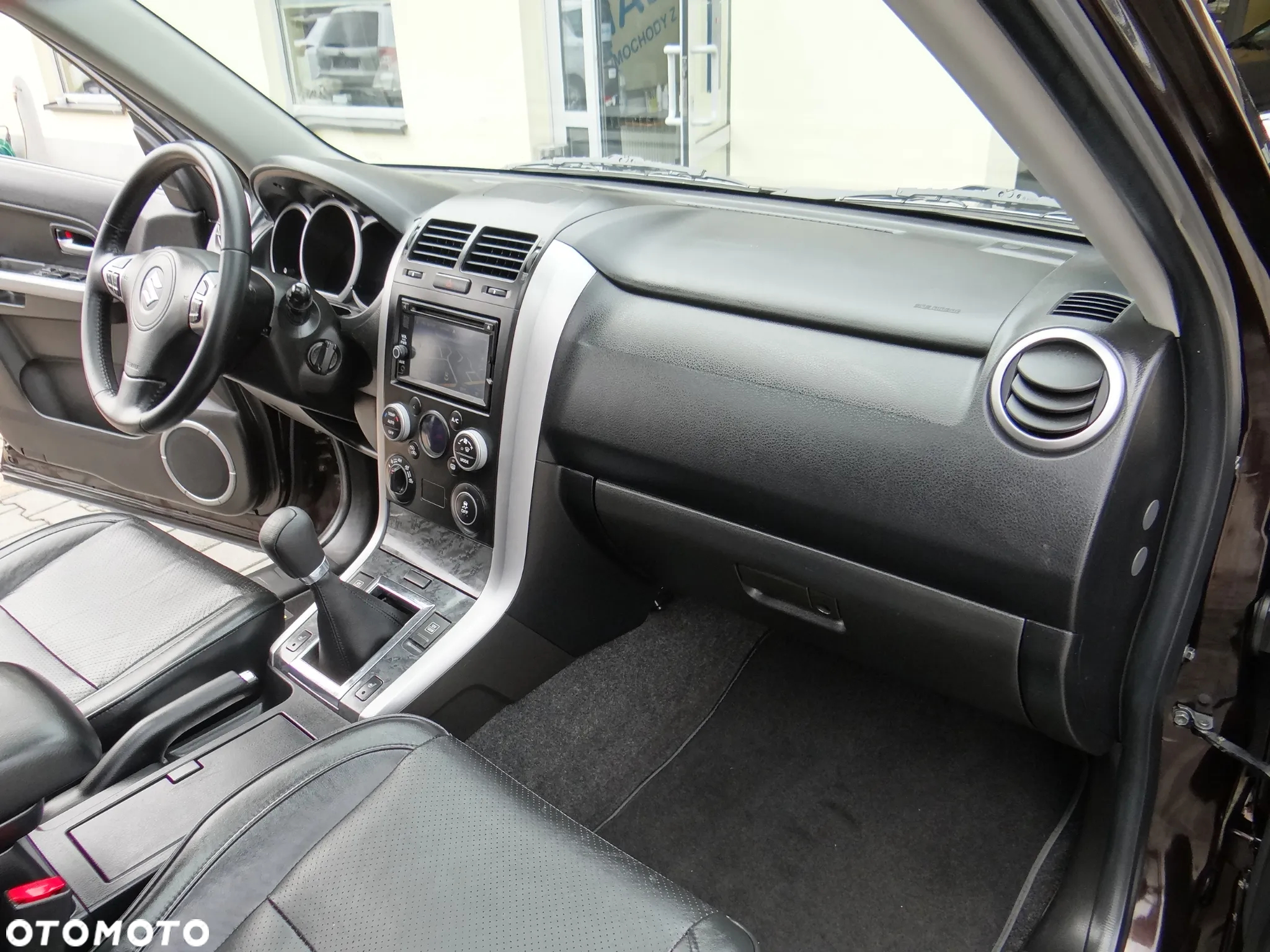 Suzuki Grand Vitara 1.9 DDiS X30 - 28