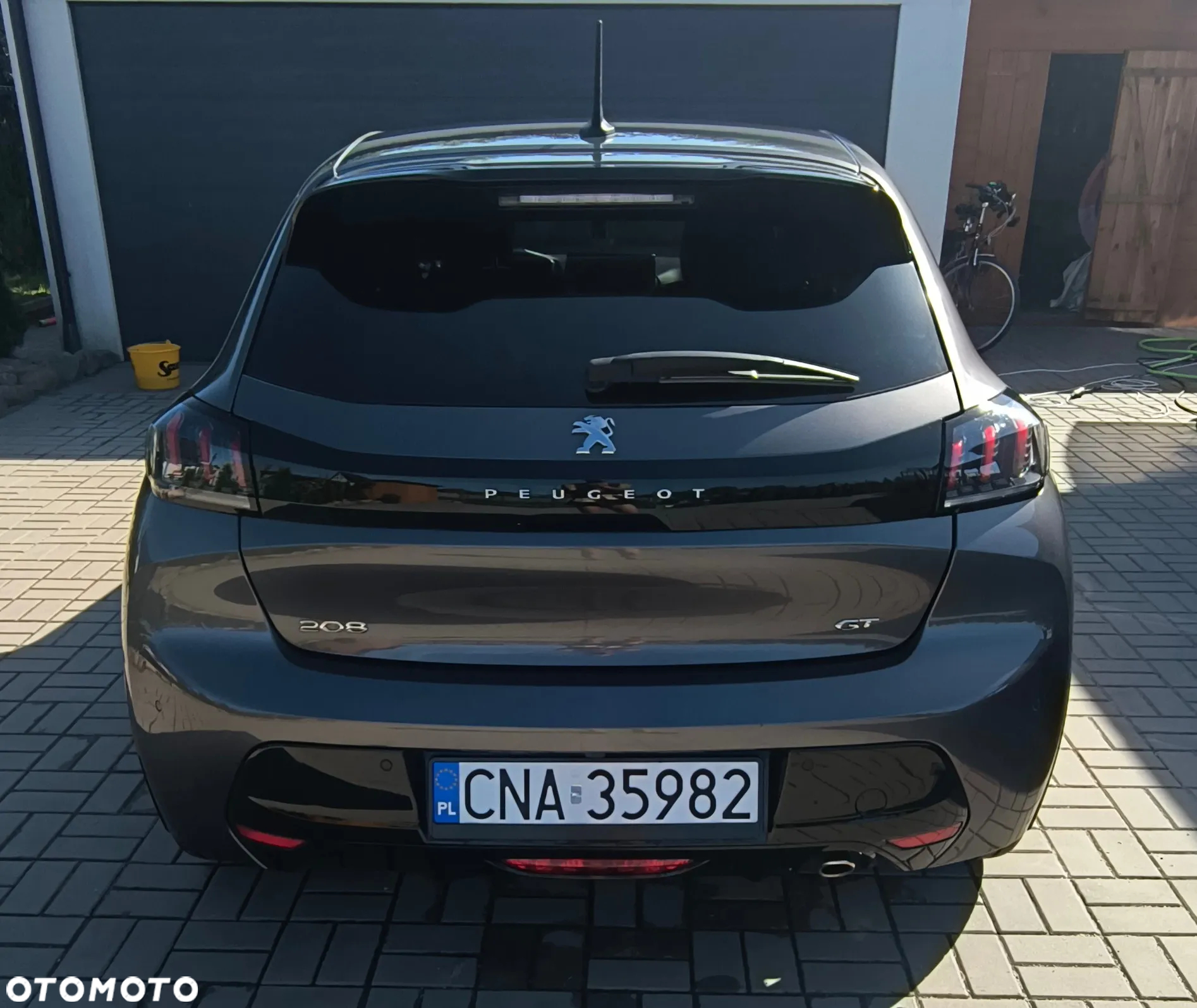 Peugeot 208 PureTech 100 EAT8 GT - 5