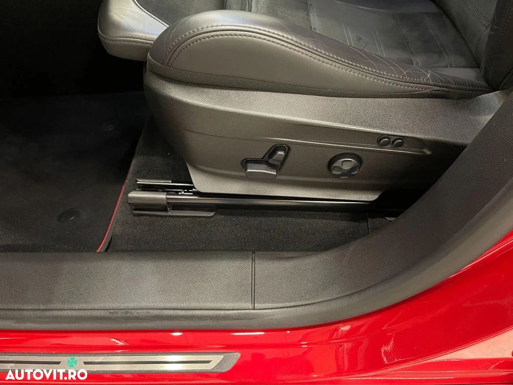 Alfa Romeo Stelvio 2.9 V6 Turbo AWD AT8 Quadrifoglio - 26