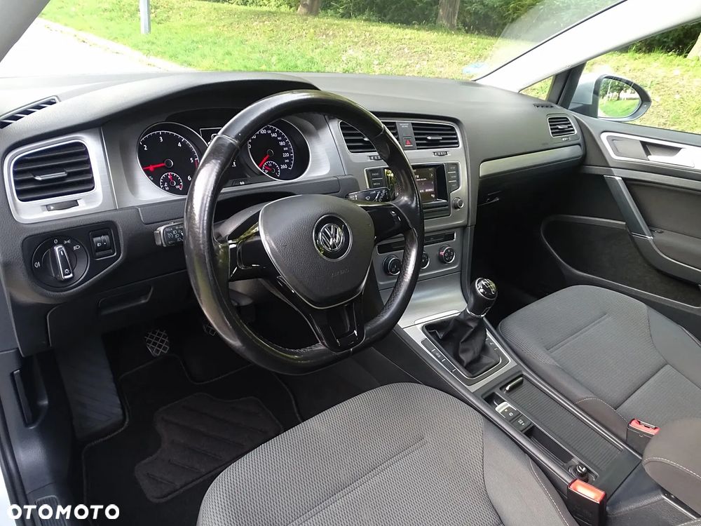 Volkswagen Golf 1.6 BlueTDI Comfortline - 14