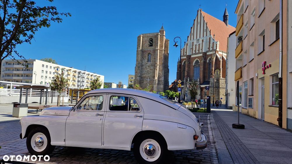 Warszawa M-20 - 10