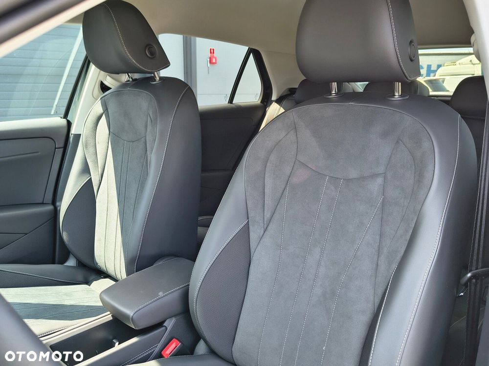 Volkswagen T-Roc 1.5 TSI Style DSG - 14