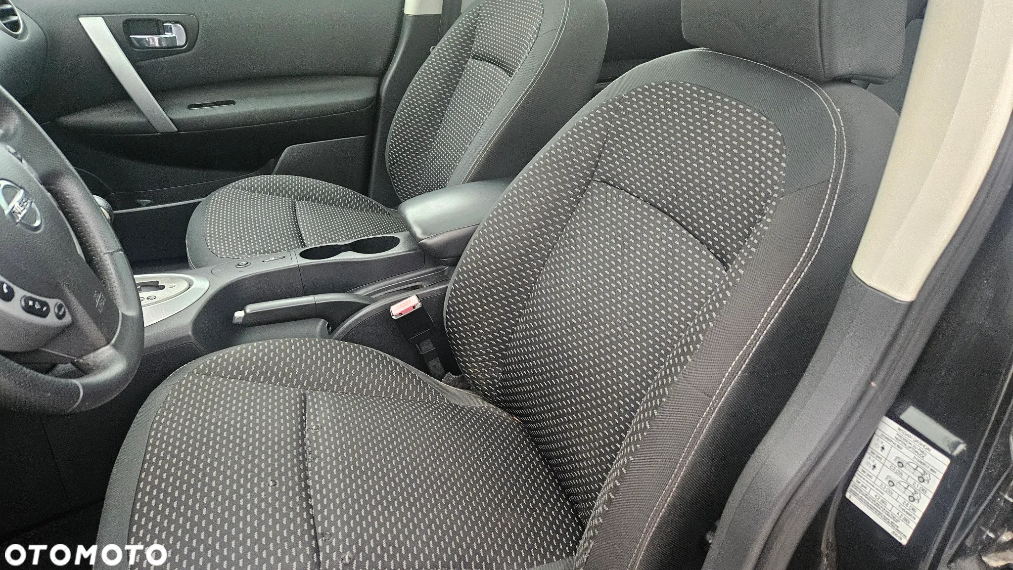 Nissan Qashqai 2.0 Acenta CVT - 19