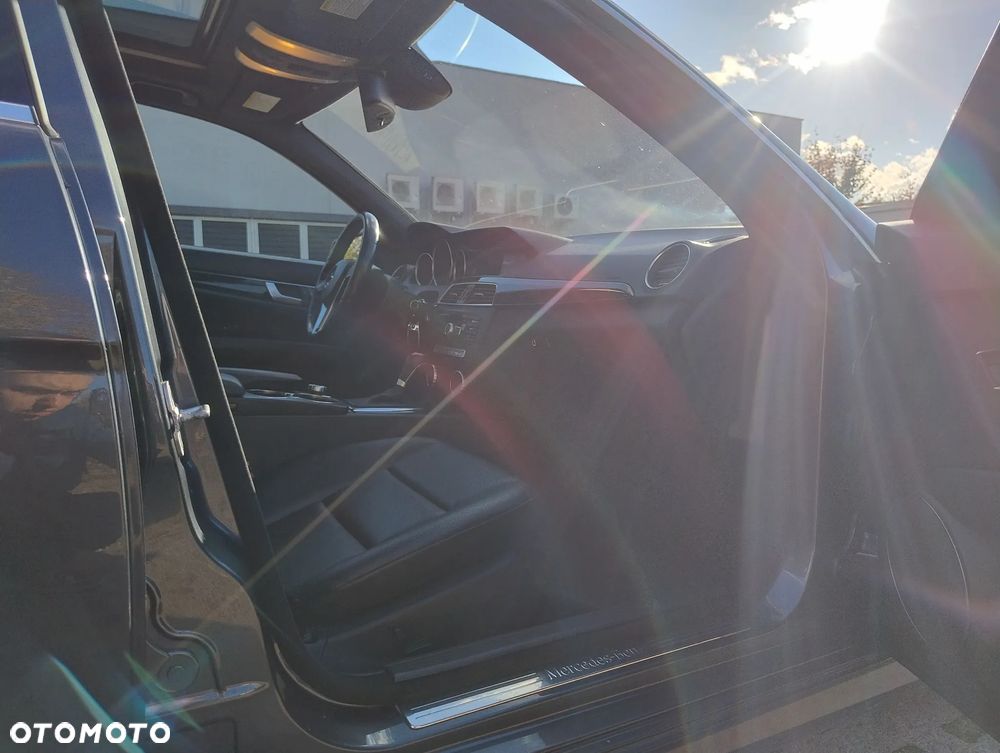 Mercedes-Benz Klasa C 350 T (BlueEFFICIENCY) 7G-TRONIC Avantgarde - 10