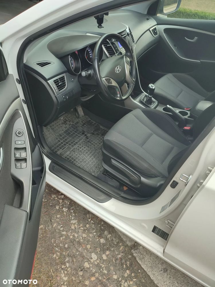 Hyundai i30 1.4 Comfort - 32