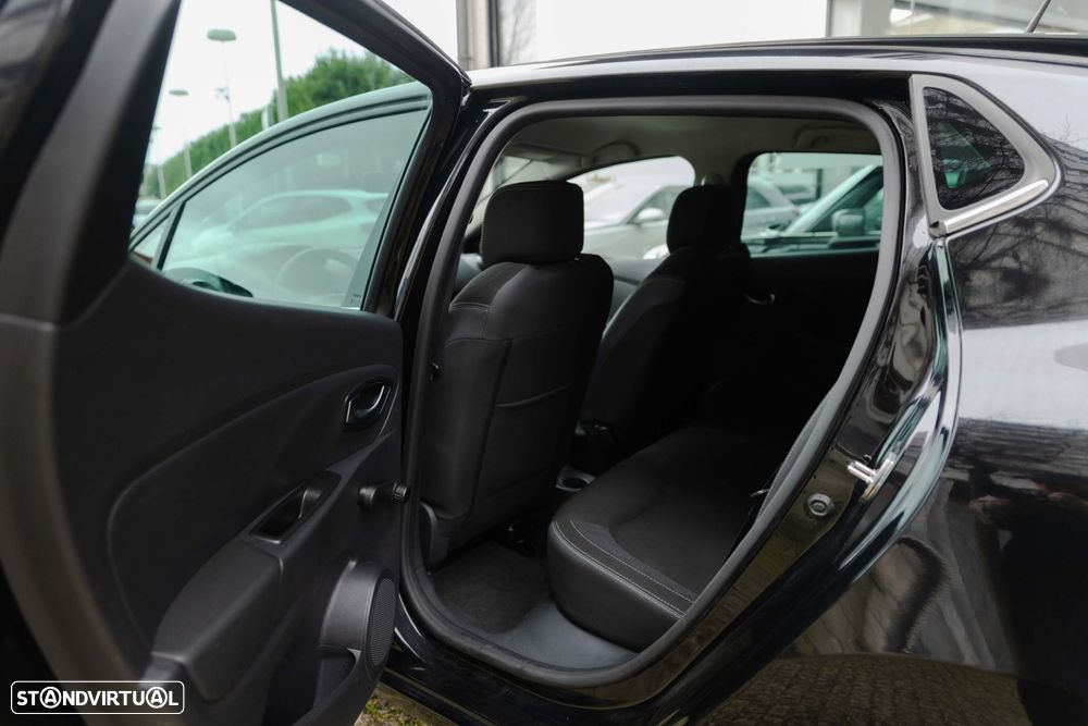 Renault Clio 0.9 TCe Limited Bi-Fuel - 16