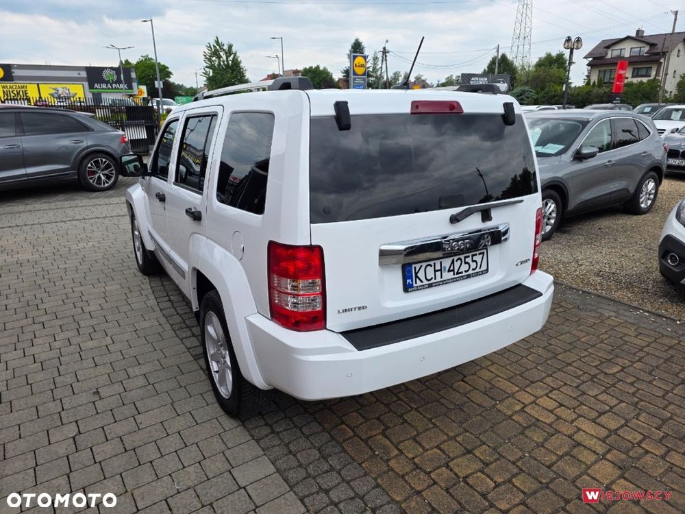 Jeep Cherokee - 9