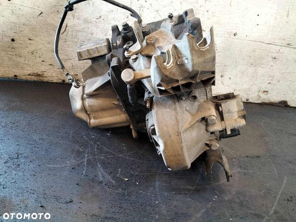 SKRZYNIA BIEGÓW PEUGEOT 207 I 1.6 HDI MANUAL 5 BIEGÓW 20DP27 - 3