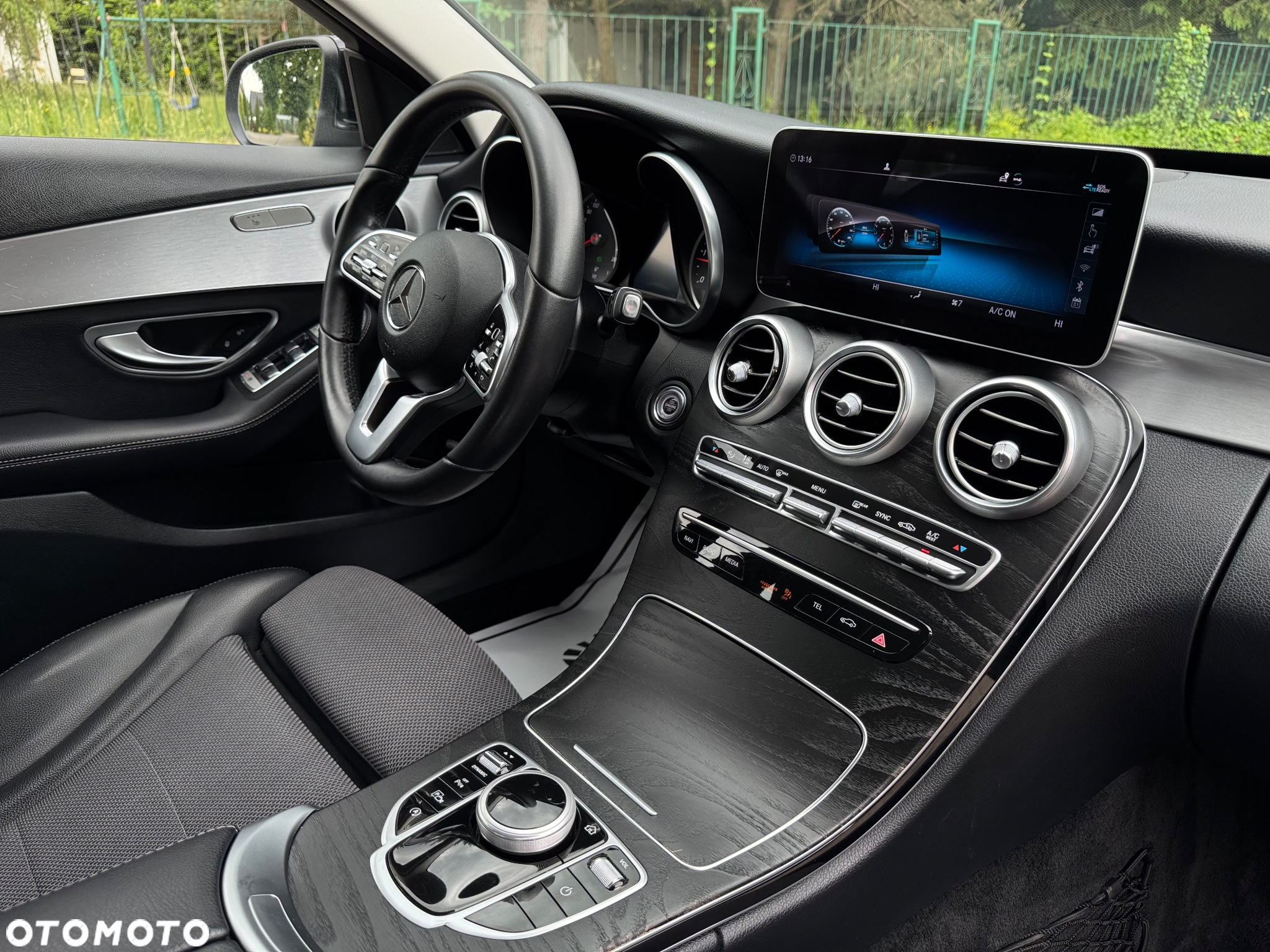 Mercedes-Benz Klasa C 220 d T 9G-TRONIC Avantgarde - 7