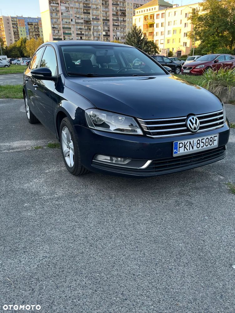 Volkswagen Passat 1.6 TDI Trendline - 5