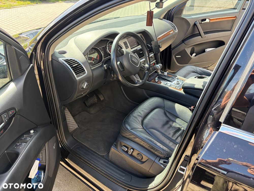 Audi Q7 3.0 TFSI Quattro Tiptronic - 11