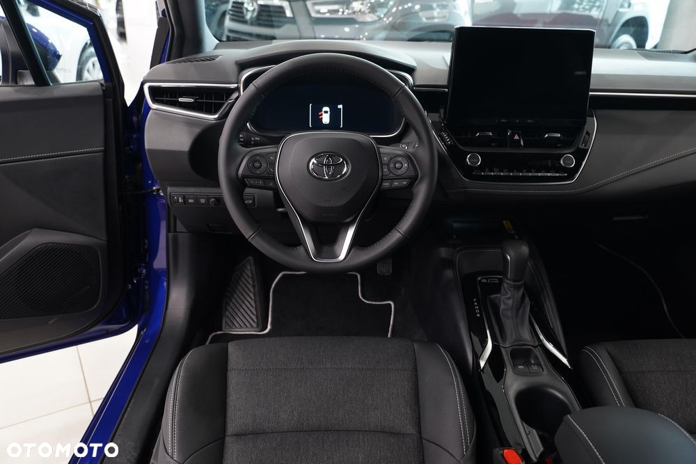 Toyota Corolla 2.0 Hybrid Executive - 22