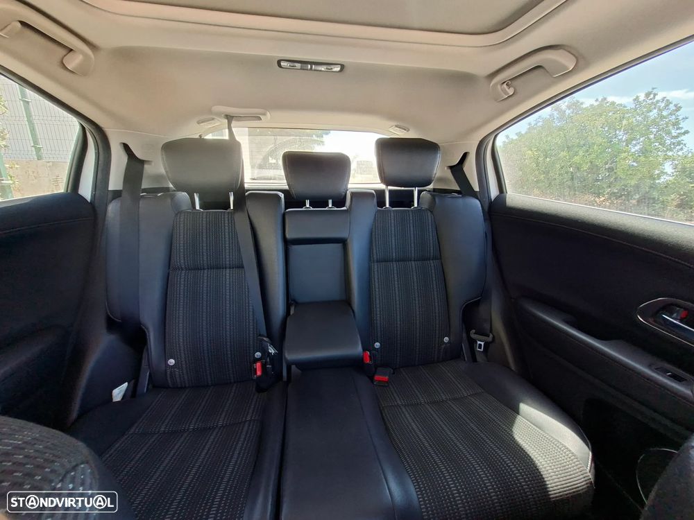 Honda HR-V 1.5 i-VTEC CVT Elegance - 6