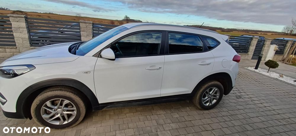 Hyundai Tucson - 2