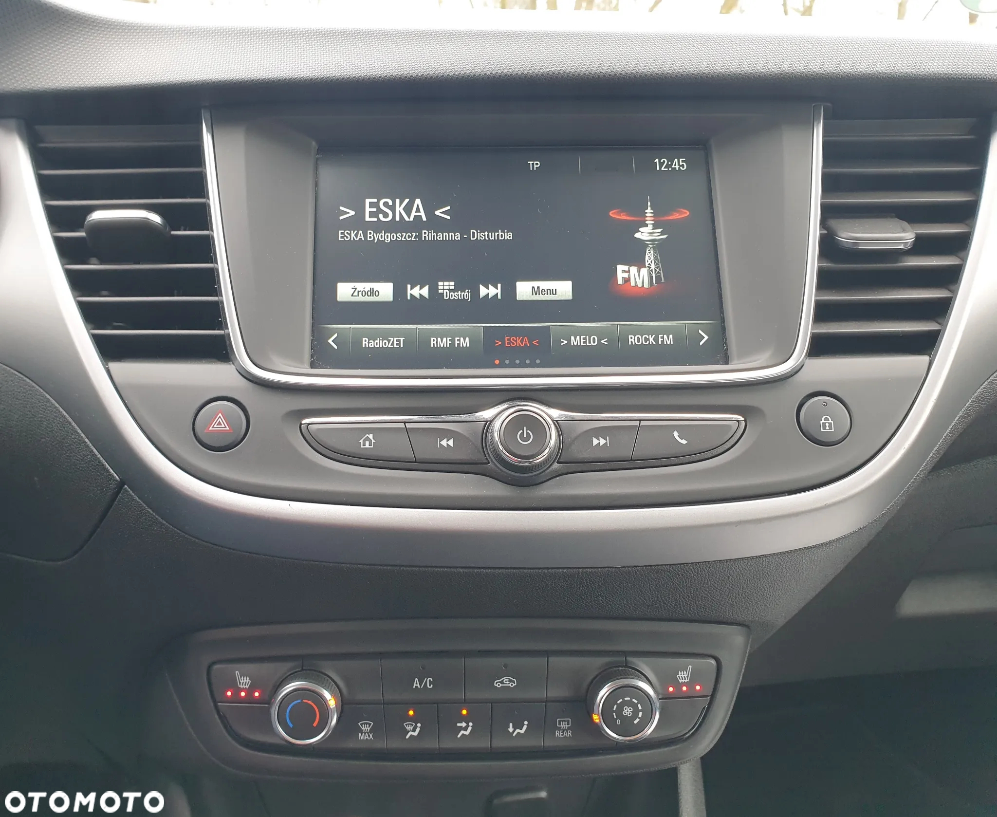 Opel Crossland X - 21