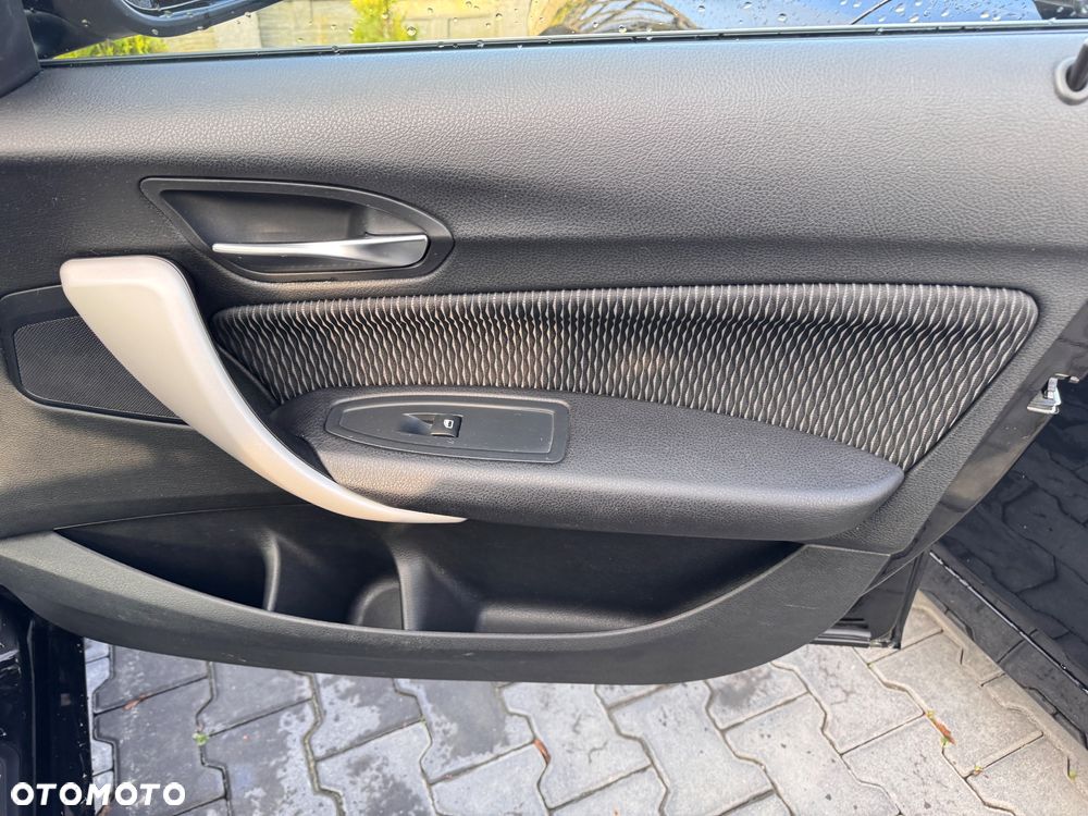 BMW Seria 1 114i Sport Line - 27