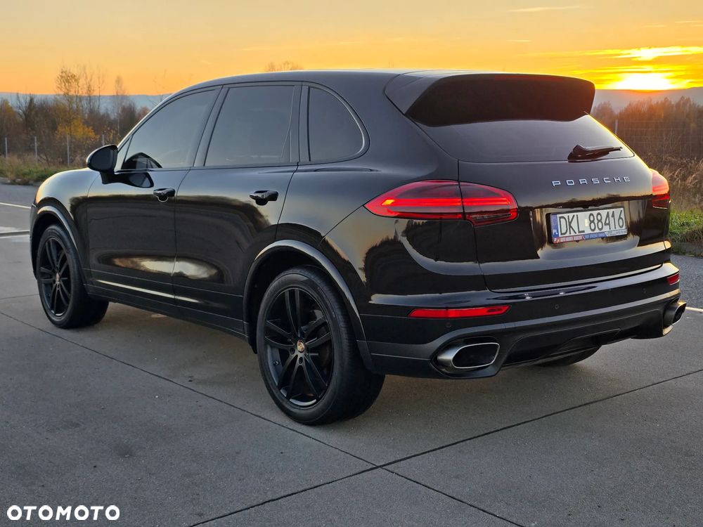 Porsche Cayenne - 29