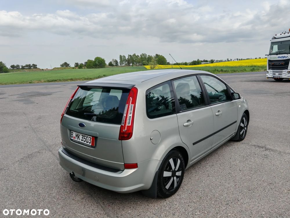 Ford C-MAX - 11