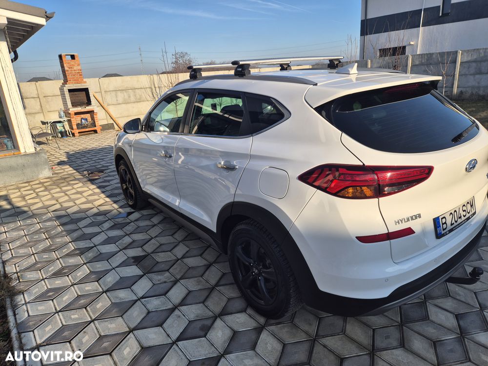 Hyundai Tucson 2.0 CRDI 4WD Automatik Style - 13